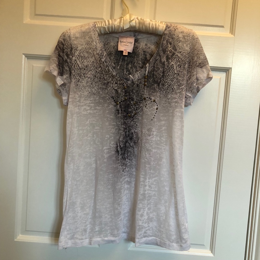 ROMEO & JULIET sheer tee barely worn!